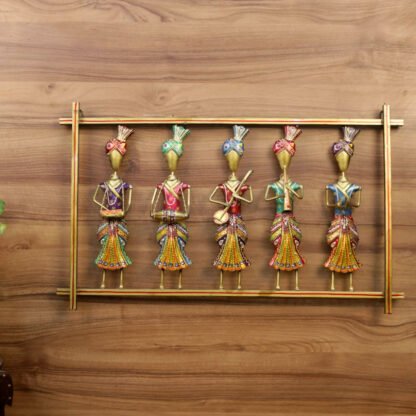 HM_1028_Iron Painted 5 Sardar Musicians Frame