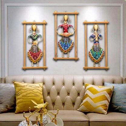 Rajasthani Musician frame for wall decoration - Set of 3 - Image 4