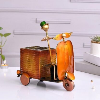 Iron Scooter Pen Stand with Clock - Image 5